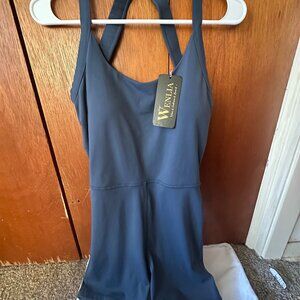 💙 Wenlia Women’s Navy Blue Active Romper — Size Medium (New With Tags)